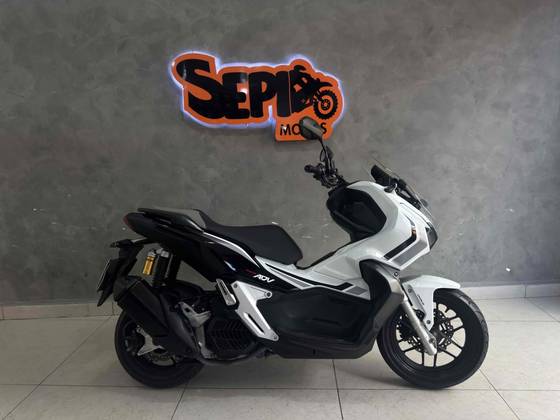 HONDA ADV 